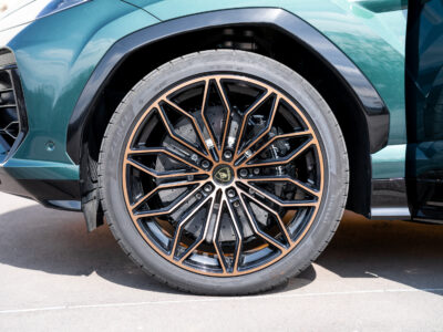 Lamborghini Urus lamborghini urus se web res 10