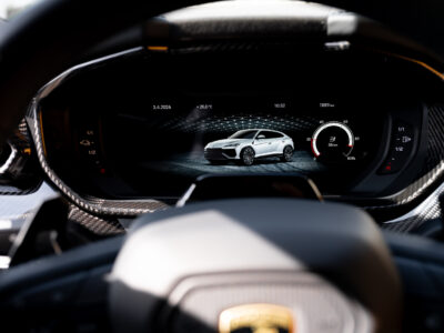 Lamborghini Urus lamborghini urus se web res 7